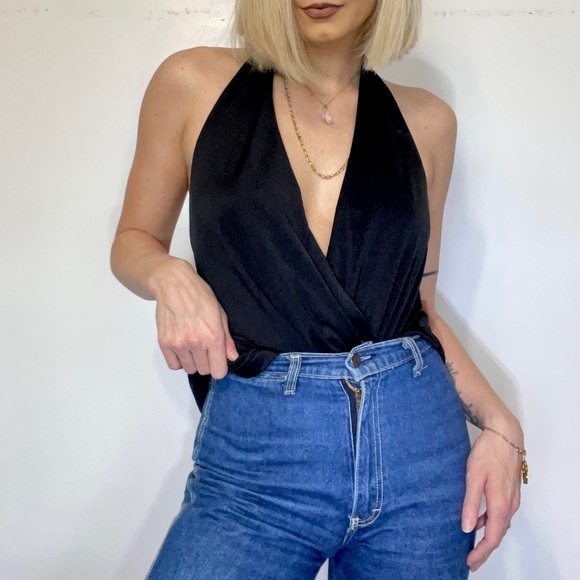💫 Halter Surplice Y2K V-Neck Victoria’s Secret Black Spandex Halter Club Top - Picture 1 of 7